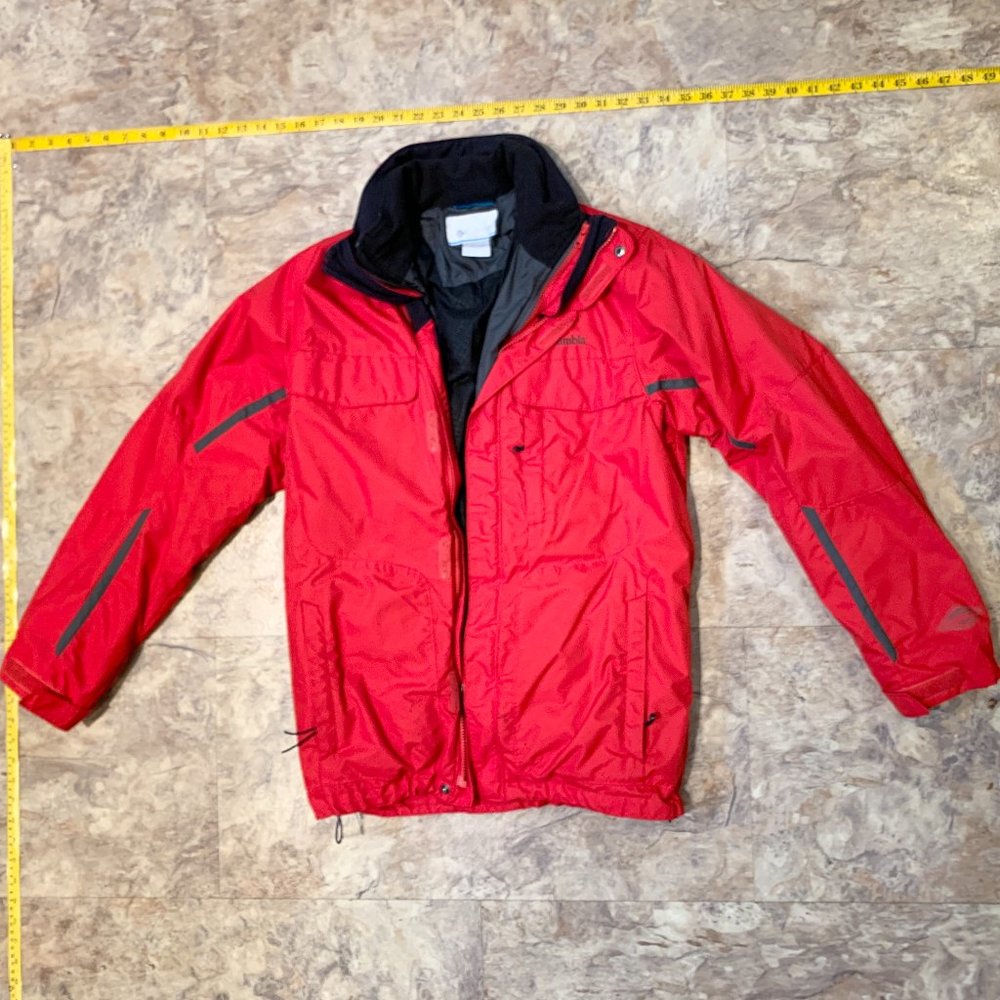 Columbia Sports Red Coat with Lining - Size Small - Sportswear